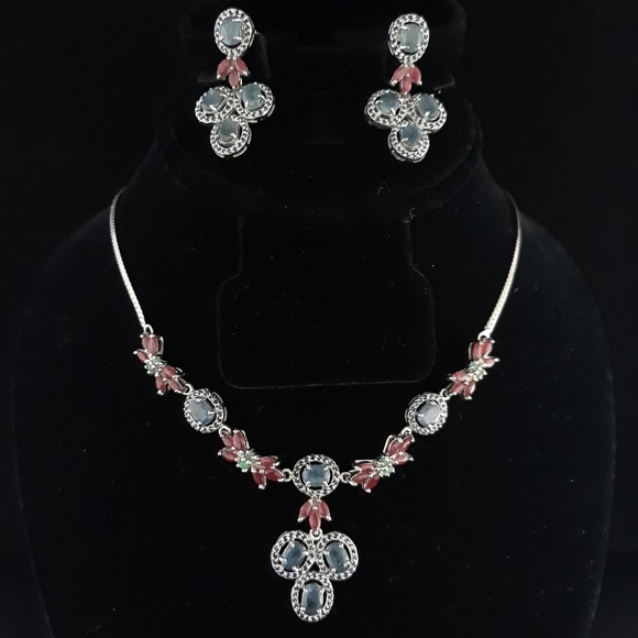 Blue Sapphire, Green Emerald, Red Ruby Set - Picture 2 of 14